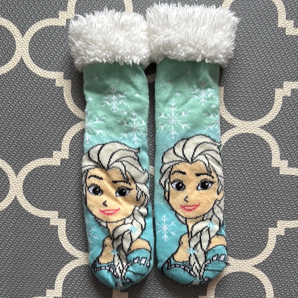 Frozen Elsa Kids Fuzzy Socks - One Size